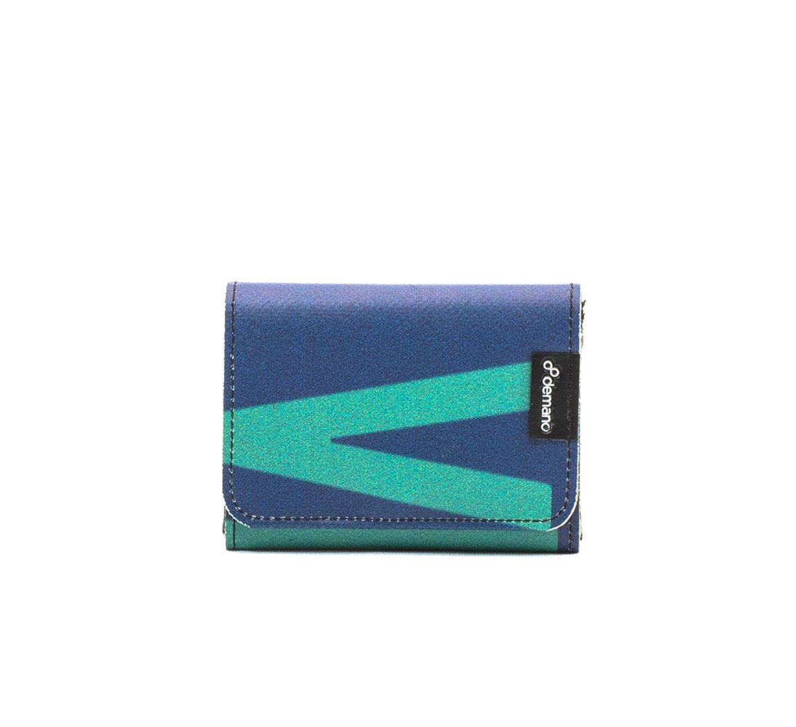Portefeuille vegan en bache recyclee Porte-cartes Caterina Portefeuille vegan en bache recyclee Porte-cartes Caterina